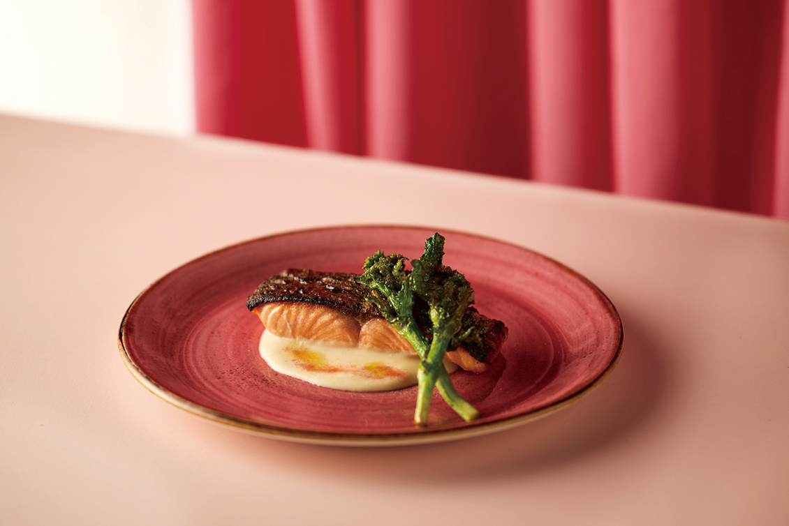 石窯で焼いた本日のお魚