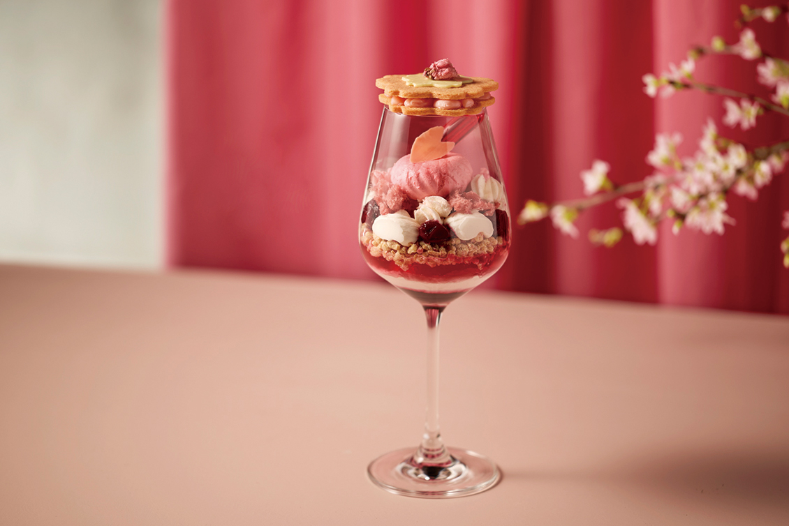 春香る桜パフェ